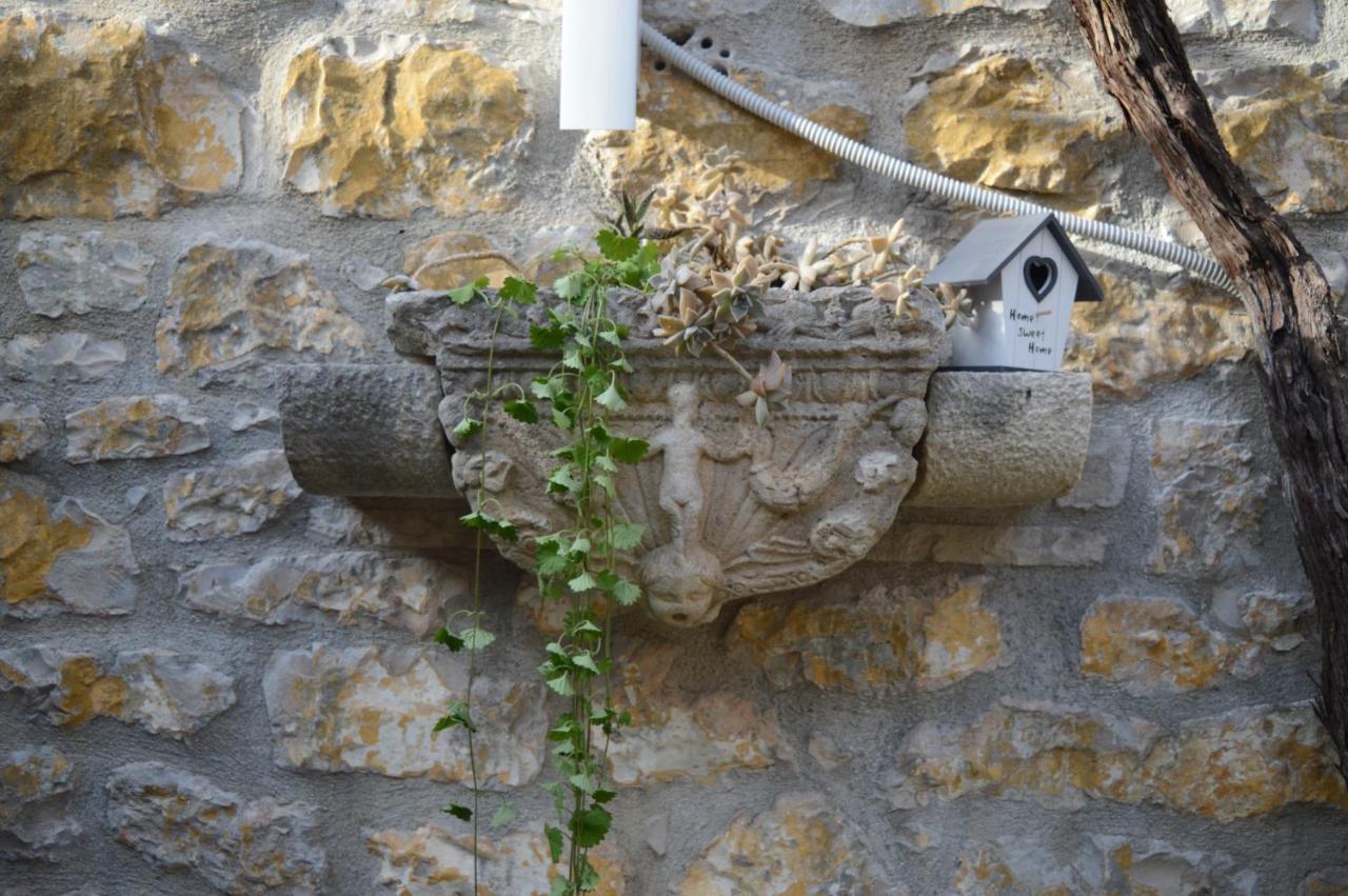Visilo Stone House Villa Pucisca Eksteriør bilde