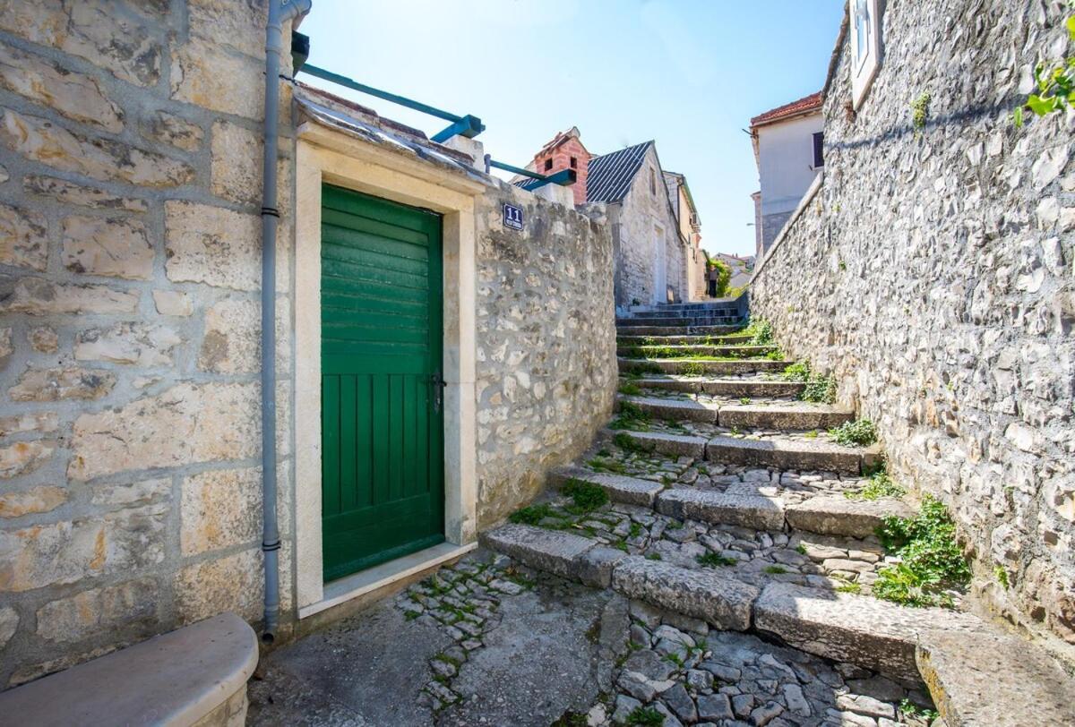 Visilo Stone House Villa Pucisca Eksteriør bilde